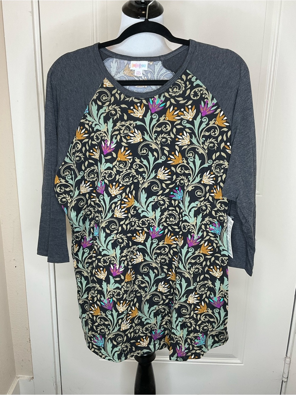 LuLaRoe Randy 2XL Floral Raglan Top in Charcoal, Teal, Gold, Purple, Cream